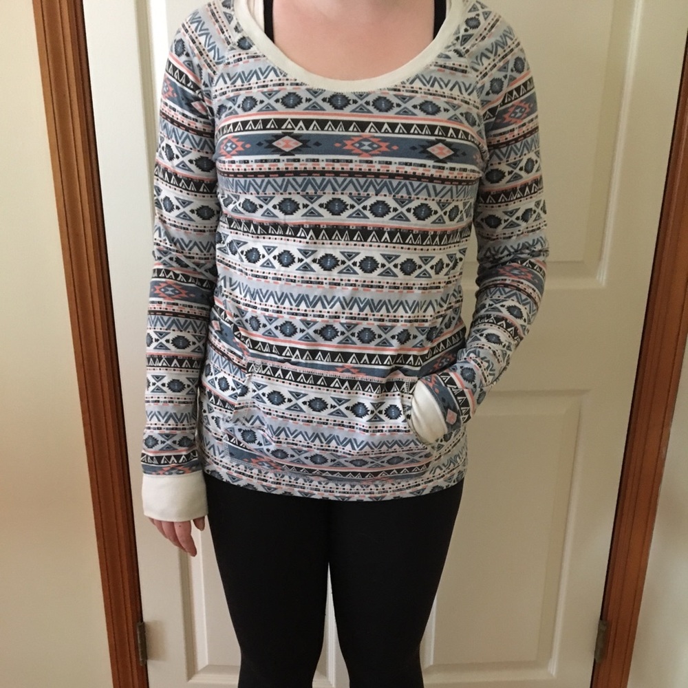 Sweatshirt
